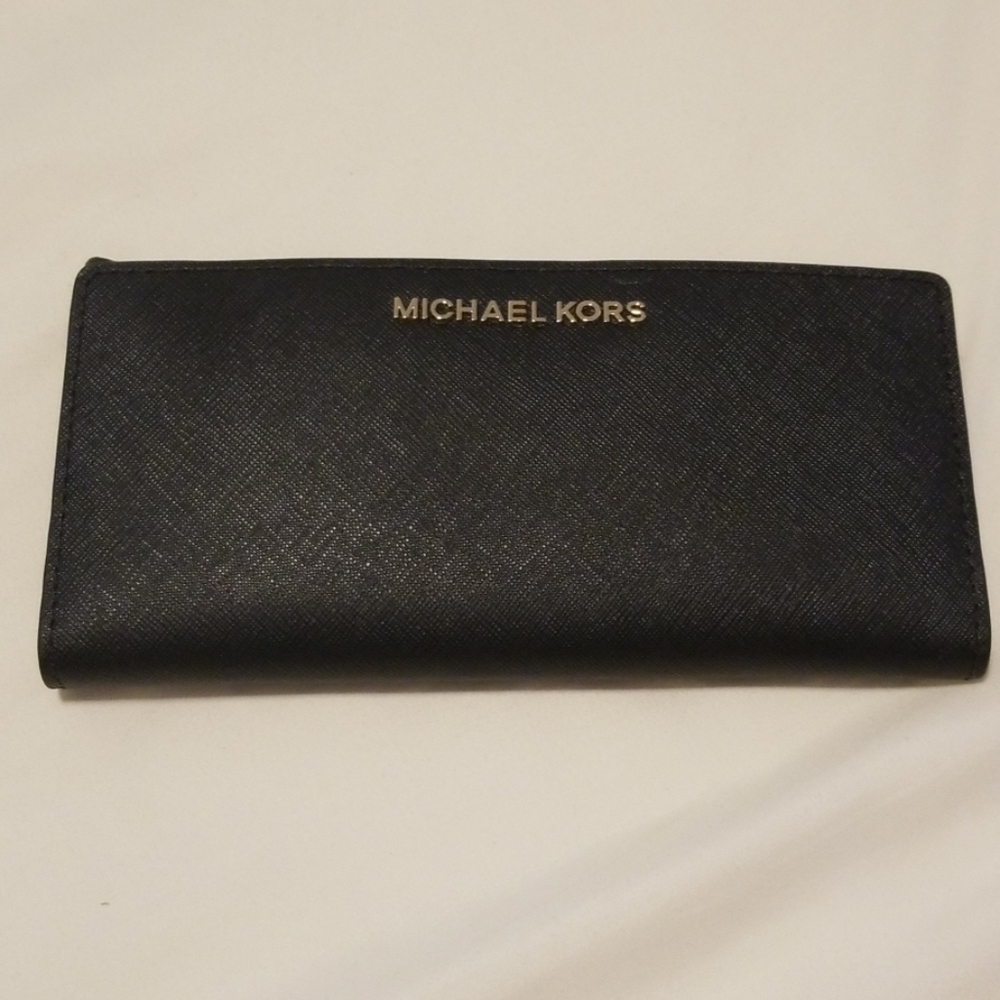 Michael Kors Jet Set Wallet